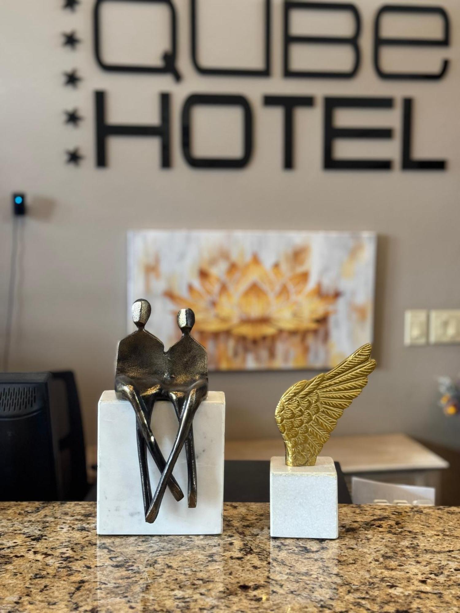 Qube Hotel - Polk City מראה חיצוני תמונה